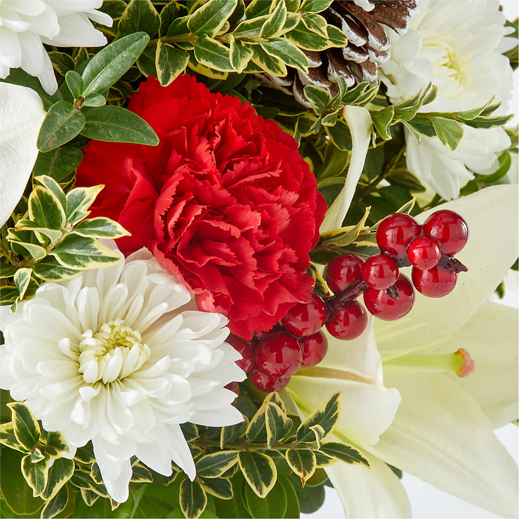 Festive Moments Tree –  Pt Passionate Florist, Monroe WA