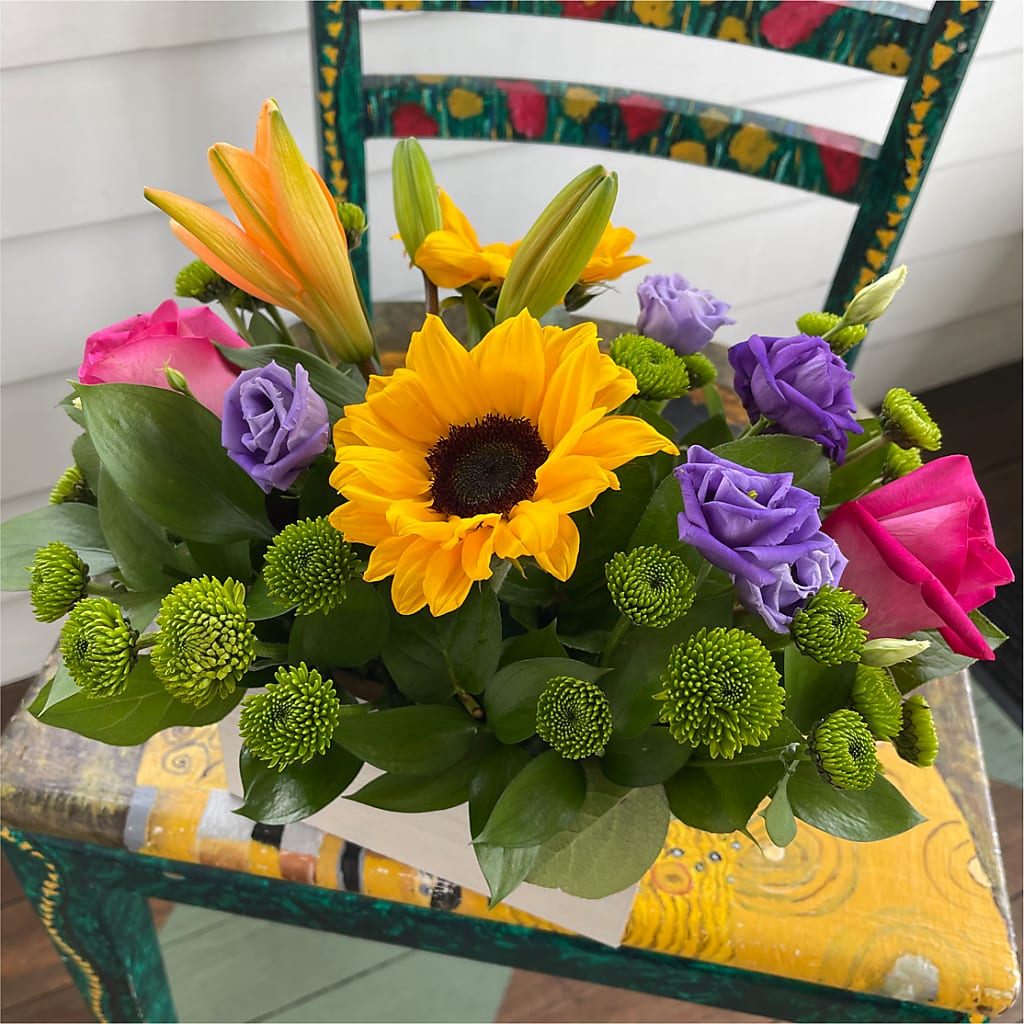 Best Day Box Bouquet –  Pt Passionate Florist, Monroe WA