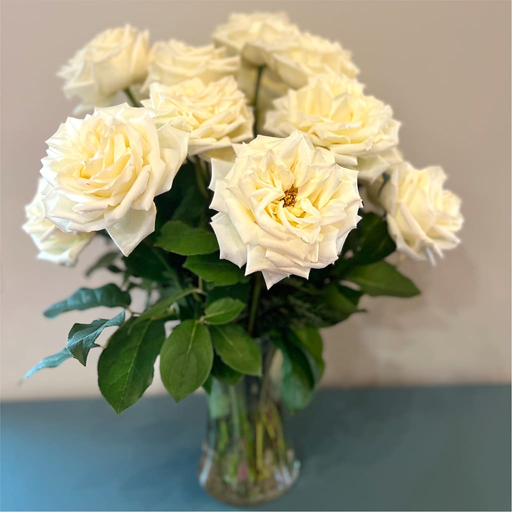 Long Stem Yellow Rose Bouquet –  Pt Passionate Florist, Monroe WA
