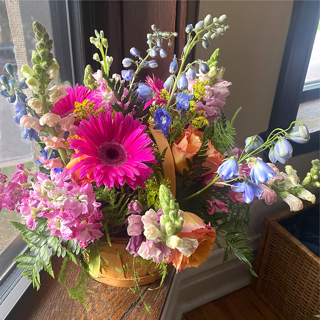 Garden of Life Basket –  Pt Passionate Florist, Monroe WA