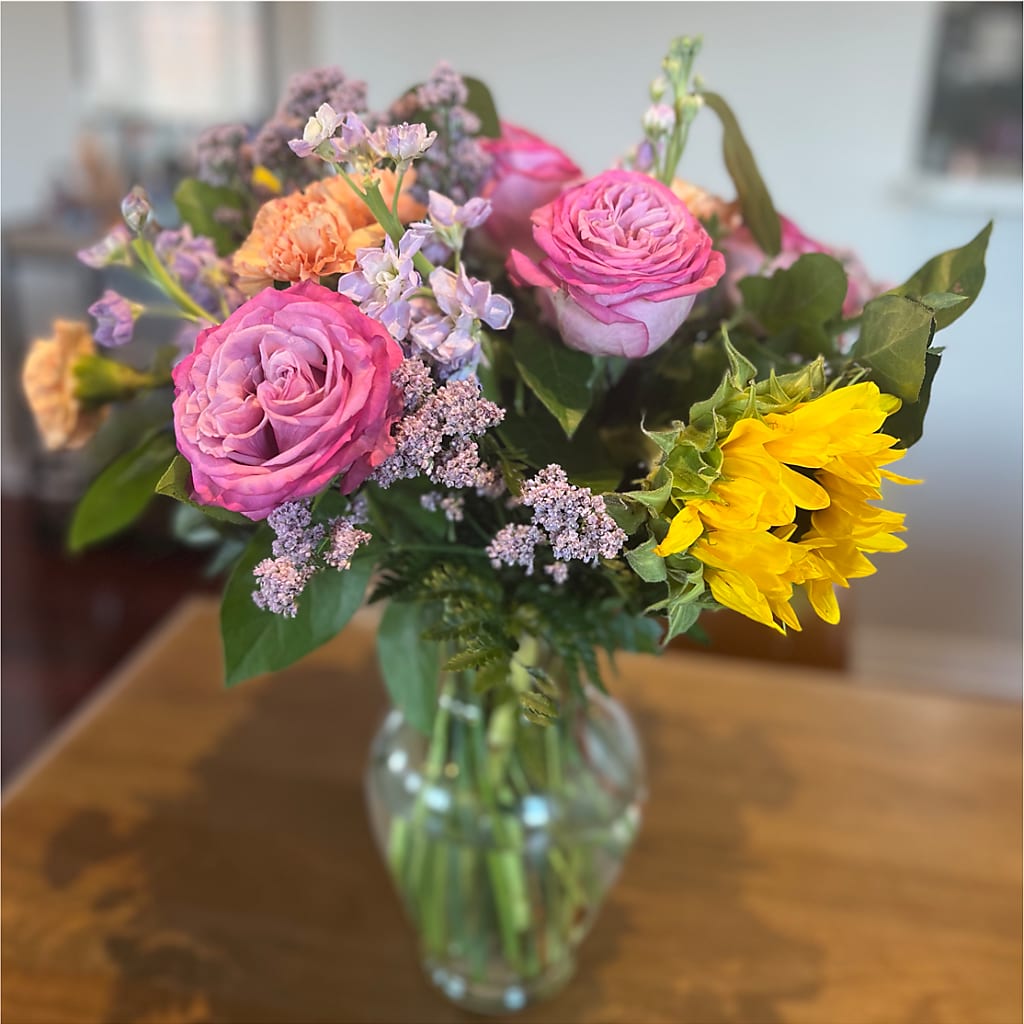 Yellow Brick Road Bouquet –  Pt Passionate Florist, Monroe WA