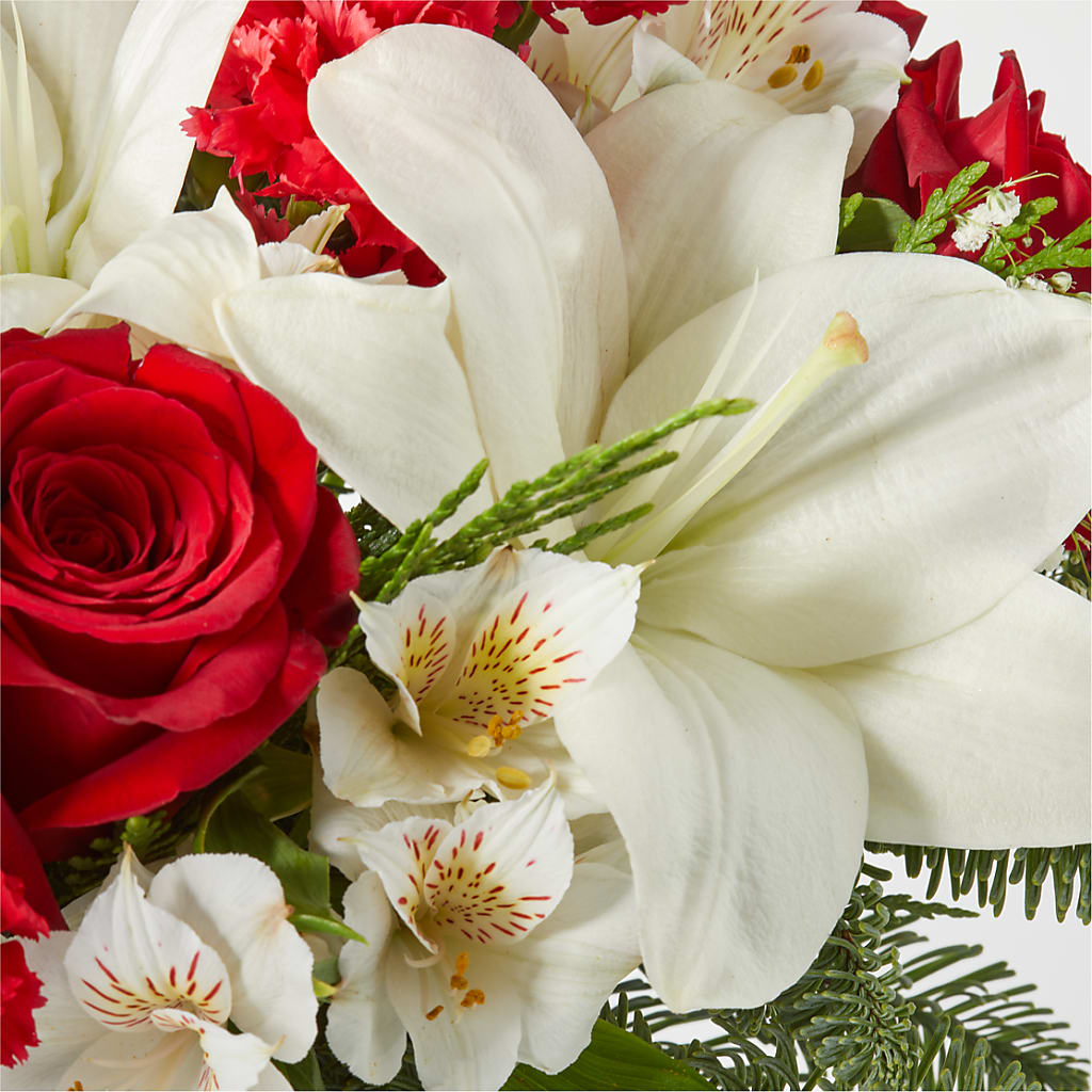 Holiday Season Bouquet –  Pt Passionate Florist, Monroe WA