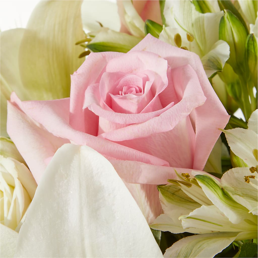 Kindhearted Bouquet –  Pt Passionate Florist, Monroe WA