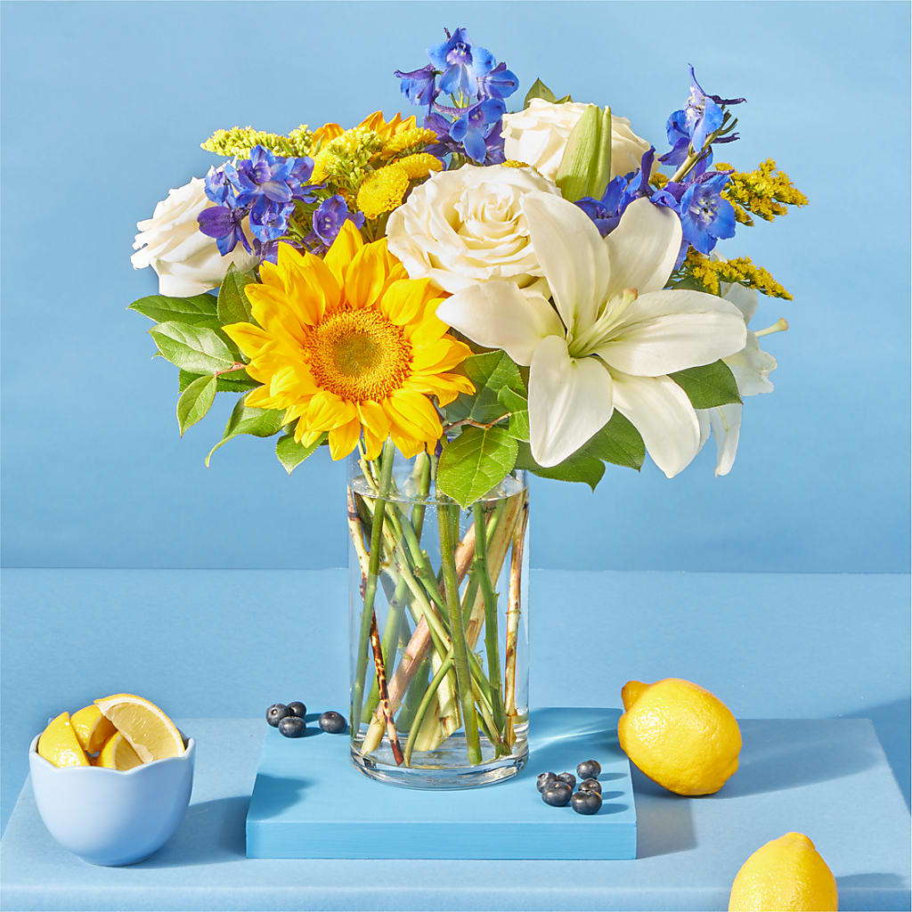 Stargazing Bouquet –  Pt Passionate Florist, Monroe WA