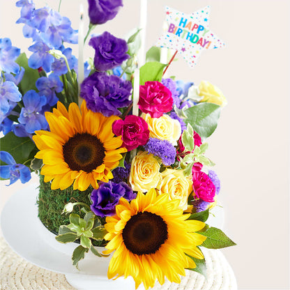 Star of the Day Floral Cake –  Pt Passionate Florist, Monroe WA